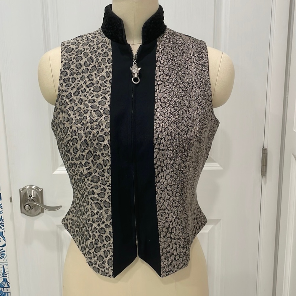 TAPP vest